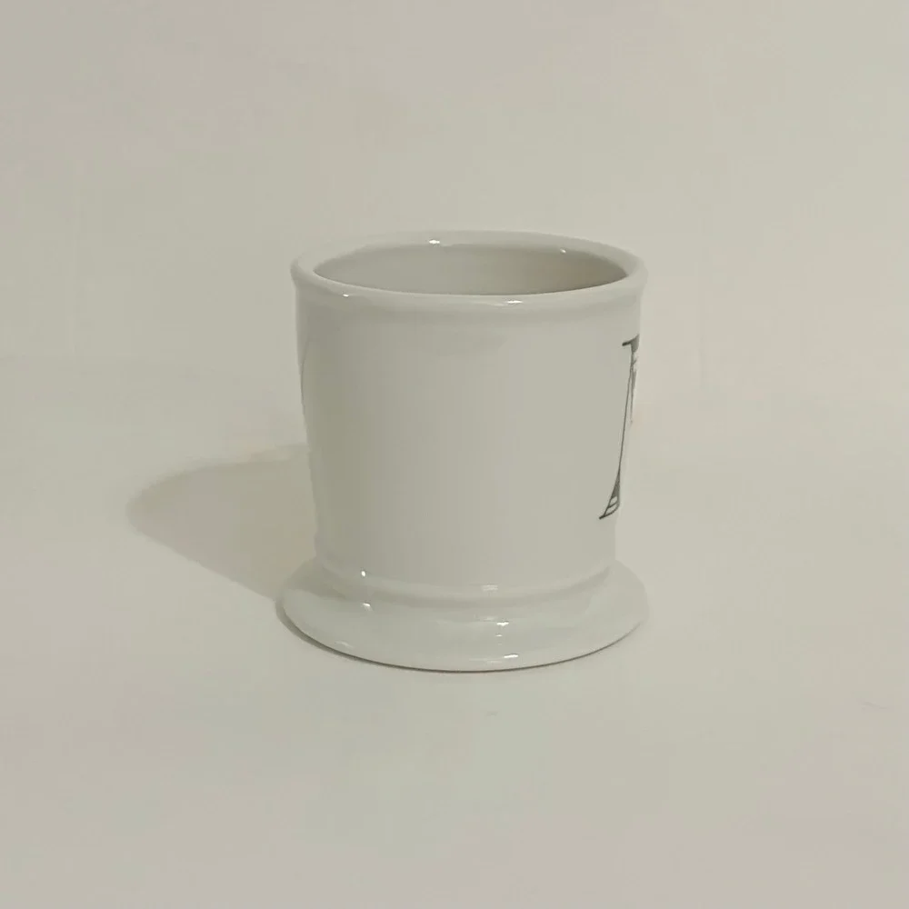 ANTHROPOLOGIE Letter‎ 